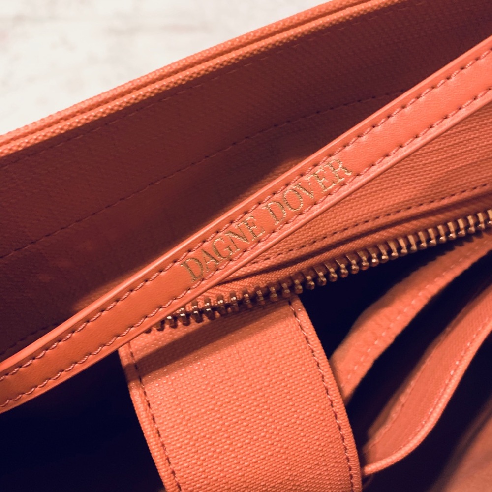 Danger Dover shoulder bag